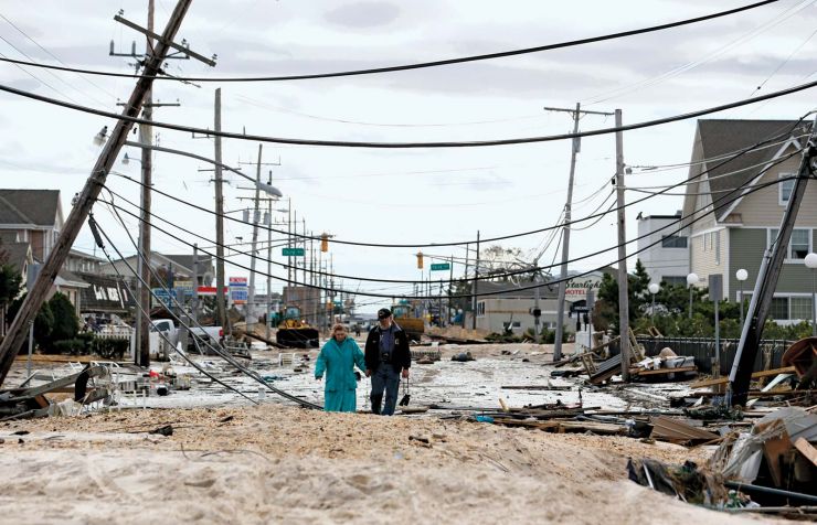 Superstorm-Sandy-sand-trees-power-lines-structures.jpg